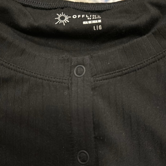 Aerie black crop top with snaps large NWT - Picture 5 of 5